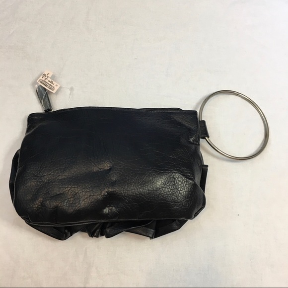 NWT VTG Giannini Faux Leather Clutch - Picture 2 of 4
